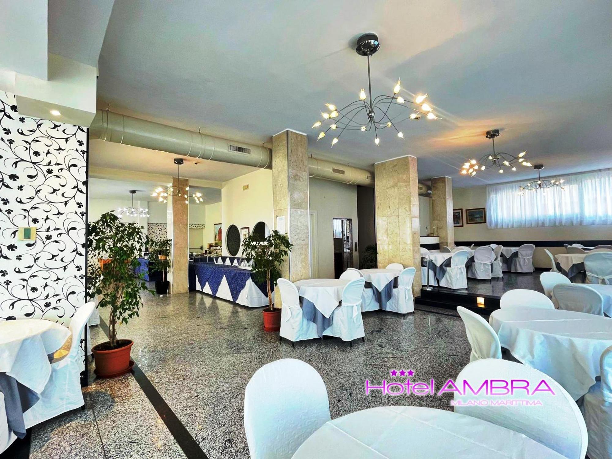 Hotel Ambra Milano Marittima Exteriör bild