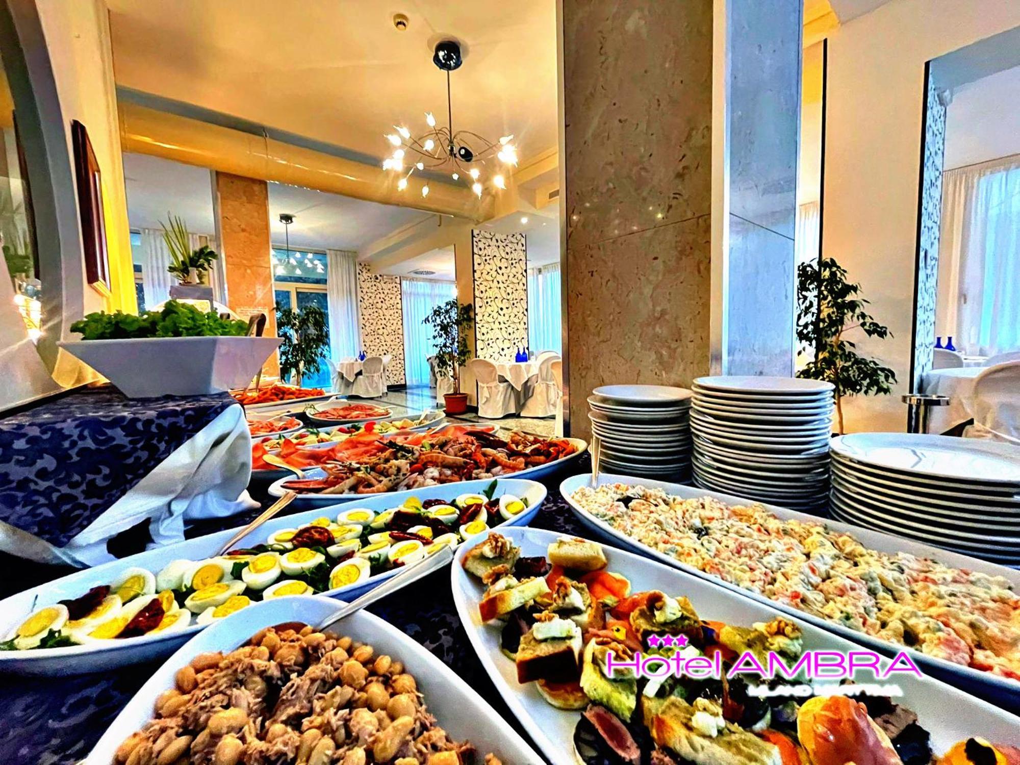 Hotel Ambra Milano Marittima Exteriör bild